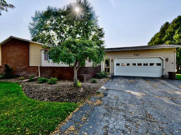 721 N State Rd, Belding, MI 48809