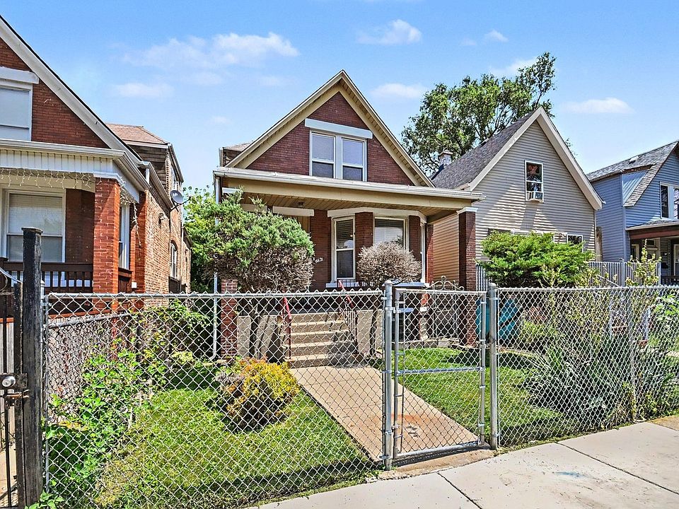1st image of 6621 S Oakley Ave