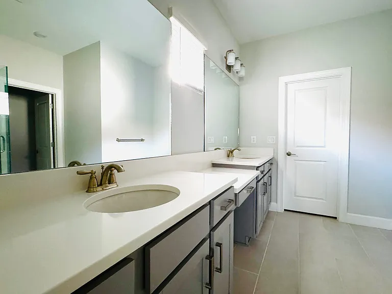 11035 Devonbridge Dr — Photo 51