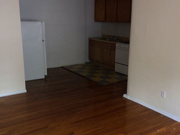 5th image of 275 Prospect St Ste 2