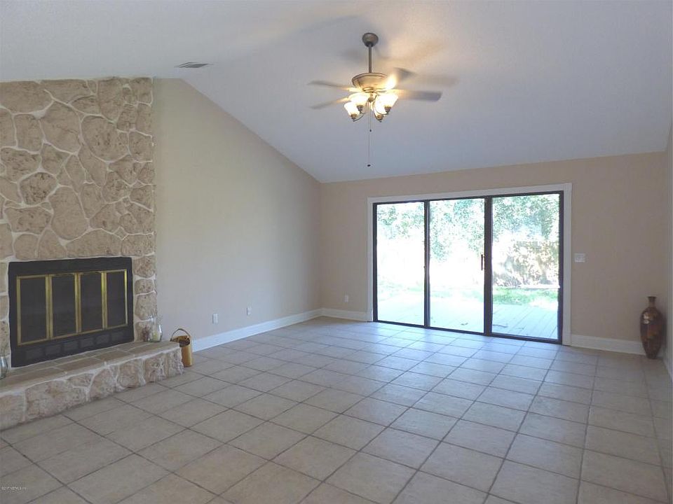1st image of 4764 Marsh Hammock Dr W