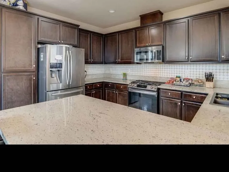 2471 Ben Ali Way — Photo 7