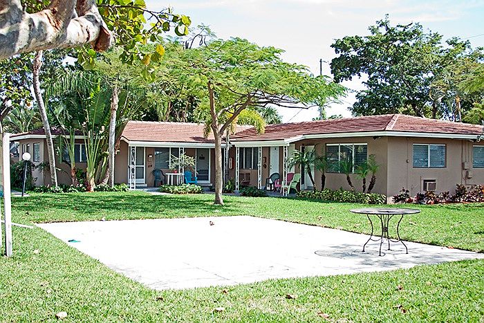Building Photo 3