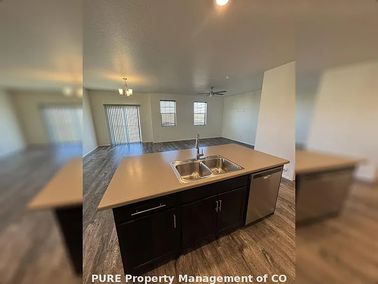 6378 N Halifax Ct — Photo 13