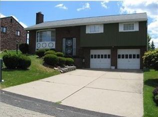 205 Highlander Heights Dr, Glenshaw, PA