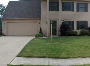 8033 Silver Springs Run, Fort Wayne, IN 46825