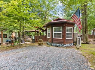 236 Natalie Cir, Hillsville, VA 24343
