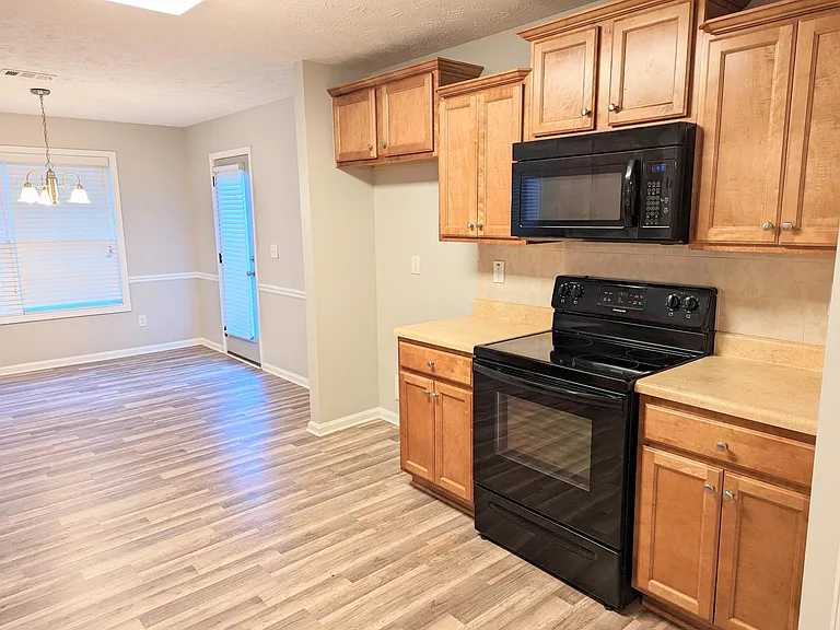1248 Nottley Dr — Photo 8