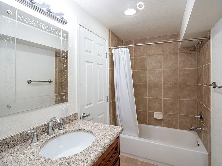 521 Pioneer Rd — Photo 35