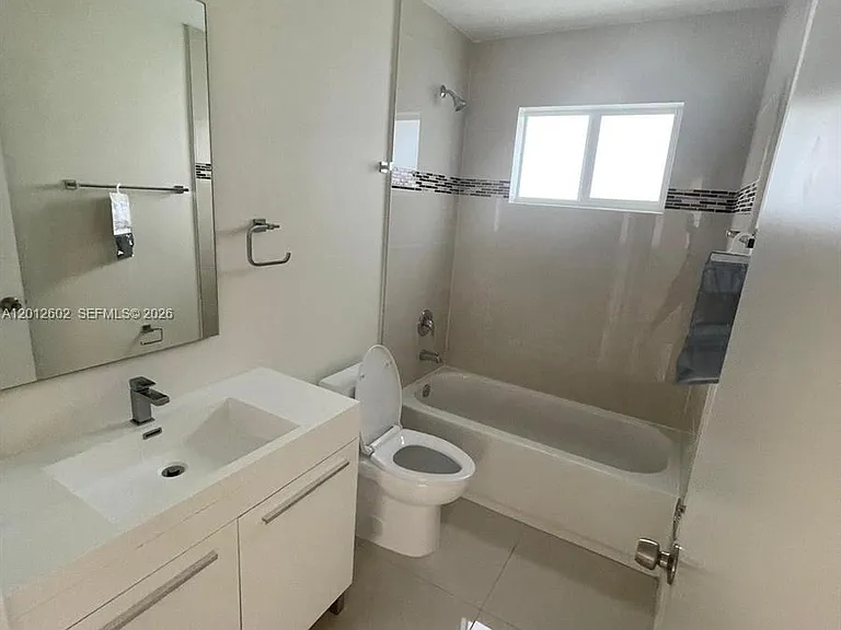 2121 NW 72nd St #2121 — Photo 5