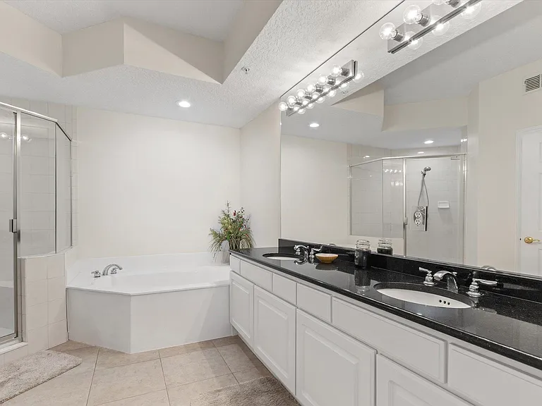 215 S Ocean Grande Dr #204 — Photo 26