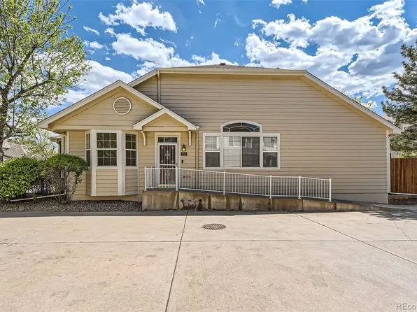 8843 W Phillips Drive, Littleton, CO 80128