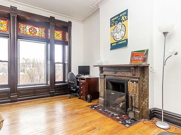 2nd image of 2220 N Halsted St