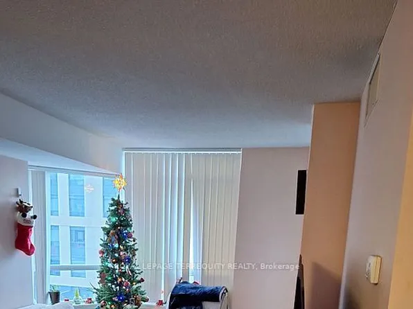 153 Beecroft Rd #515, Toronto, ON M2N 7C5