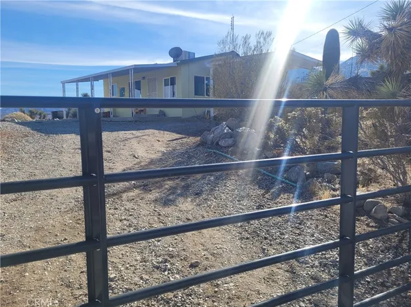 7543 Mesa Rd, Lucerne Valley, CA 92356