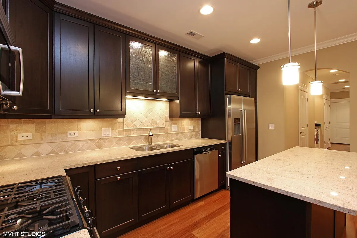 Building Photo - 1437 N Sedgwick St #1E