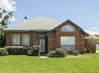 2382 Stonebridge Dr, Orange Park, FL 32065