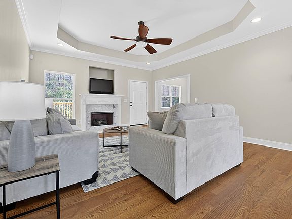 5th image of 121 Peaceful Ln