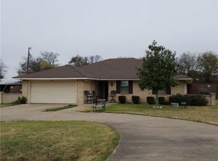 2311 Lon Hays Dr, Midlothian, TX 76065