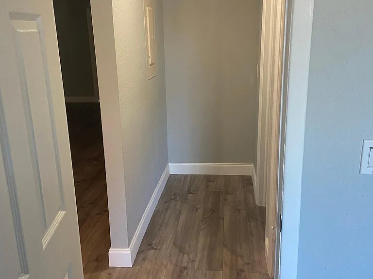 2160 Corbin Pl #C — Photo 12