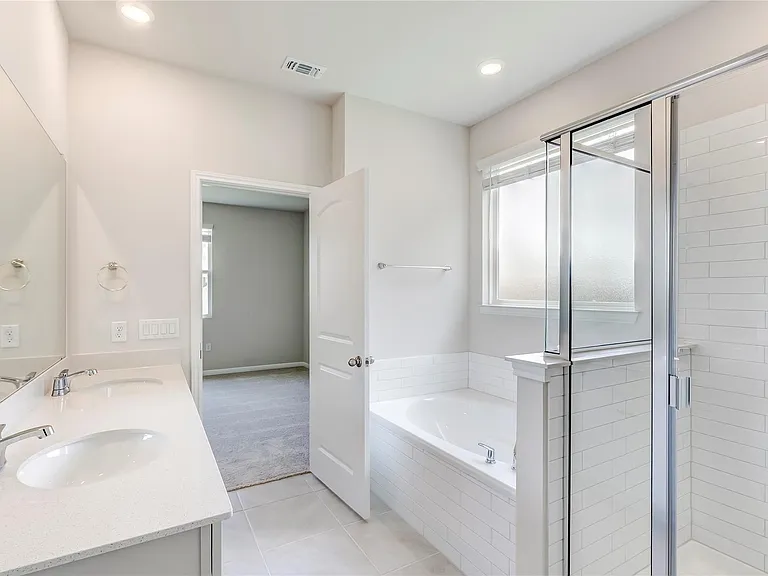 133 Silverleaf Spur — Photo 20