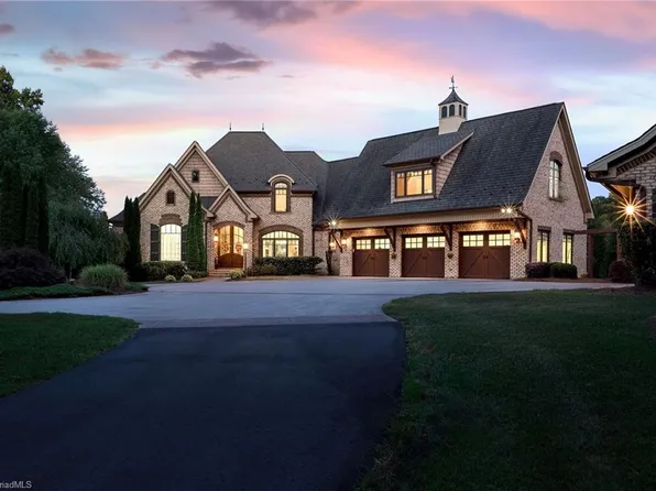 1350 Kilkenny Ln, Rural Hall, NC 27045