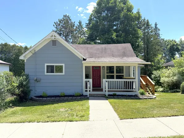 930 Eagle St, Rhinelander, WI 54501
