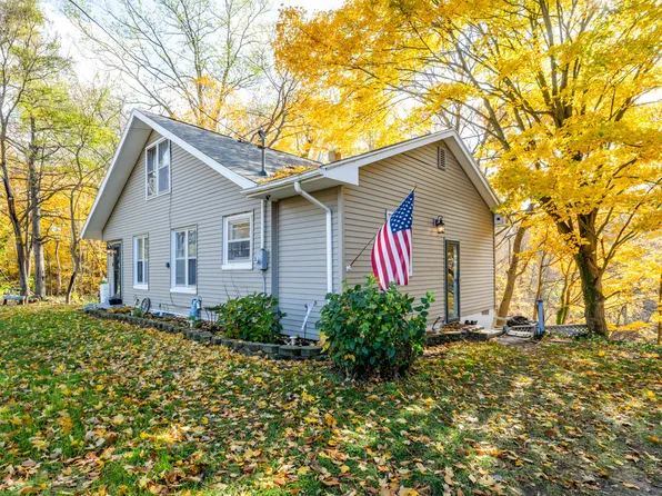 4732 South St, Benton Harbor, MI 49022