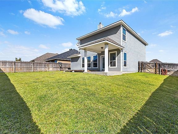 5th image of 2032 Stubbs Dr