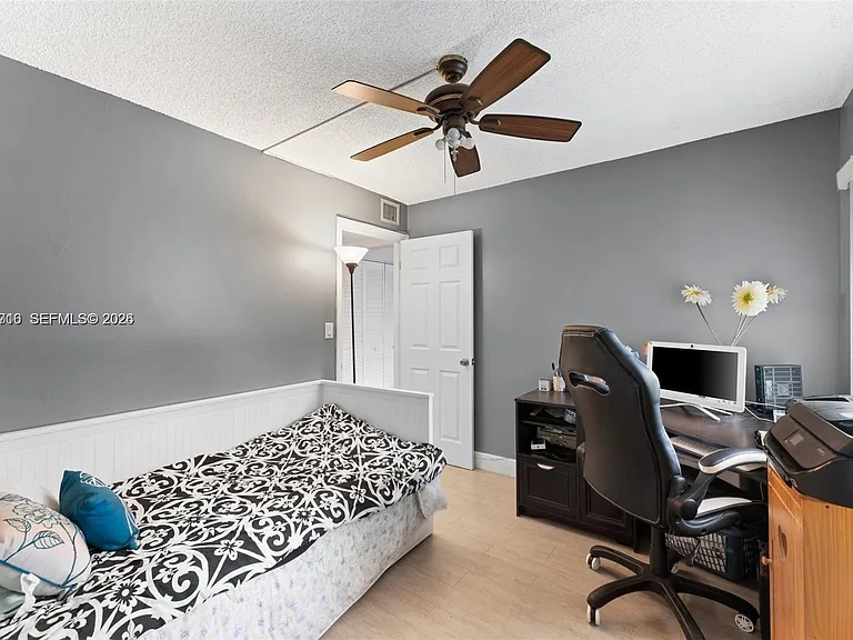 64 Wimbledon Lake Dr #64 — Photo 11