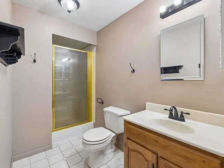 7541 Old Post Rd #14 — Photo 15