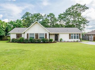 8463 Cottage Hill Rd, Mobile, AL 36695