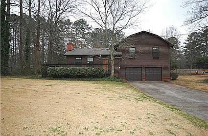 1st image of 104 Driftwood Ln