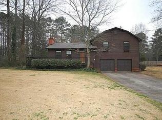 104 Driftwood Ln, Woodstock, GA 30188