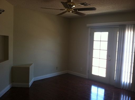 5th image of 251 Duppel Ct