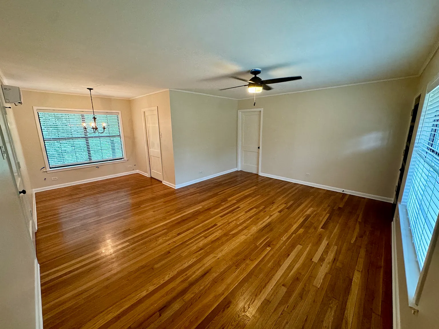 1 bed, 800 sqft, $1,300 — Photo 4