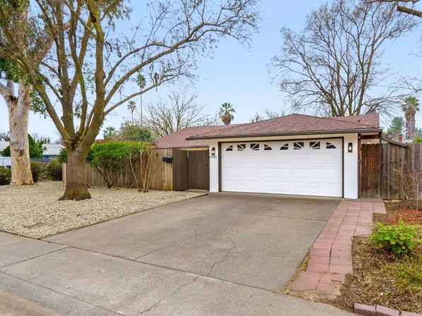 1703 Tea Pl, Davis, CA 95618