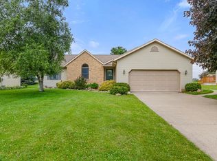 180 Fairview Dr, Ashland, OH 44805