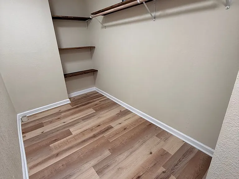 464 McDilda Dr — Photo 25