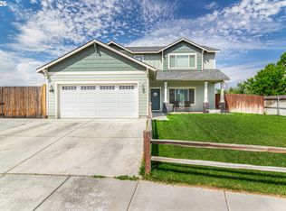 2375 NW Valley View Dr, Hermiston, OR 97838