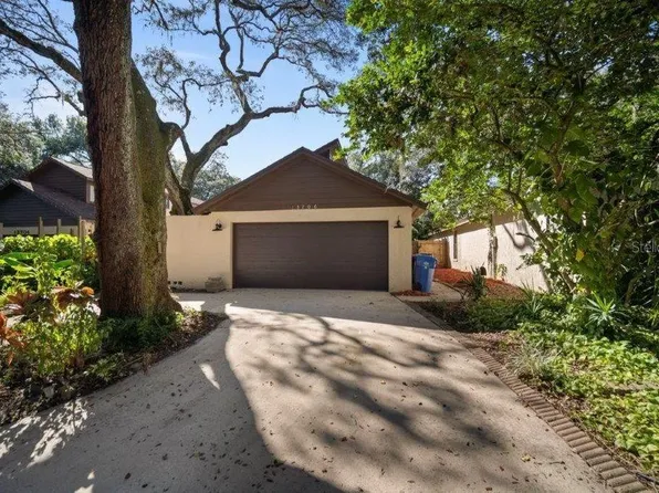 13706 Sweetwater Cove Pl, Tampa, FL 33613