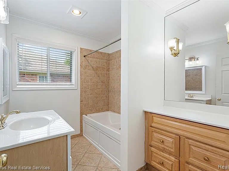620 Neff Rd #620 — Photo 9