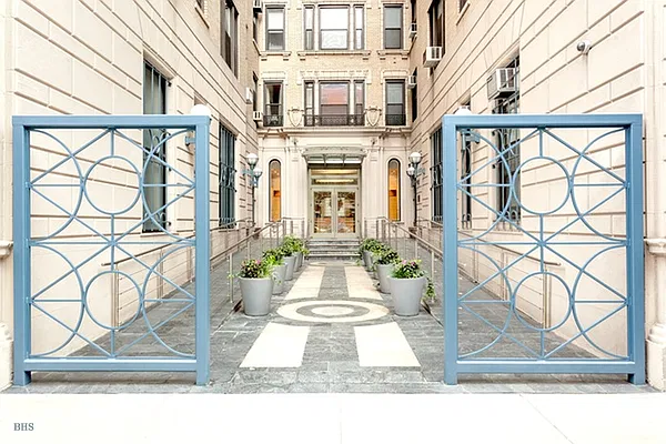 Rented by Brown Harris Stevens | media 4