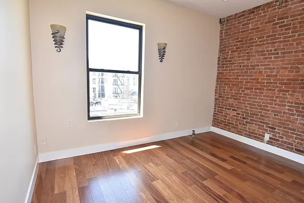 Rented by Bohemia Realty Group | media 43