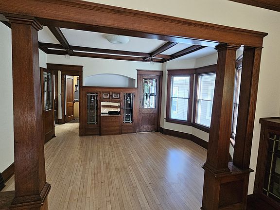 5th image of 2978 S Logan Ave #2978