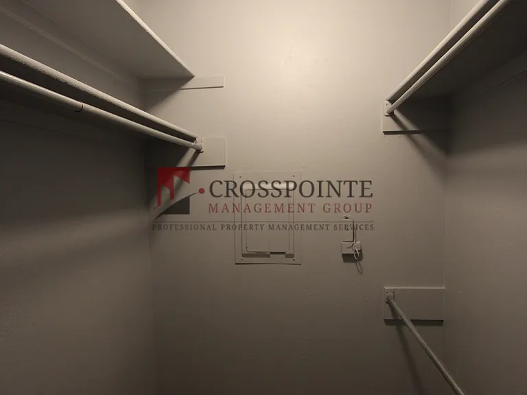 Heritage West Apartments — Photo 34
