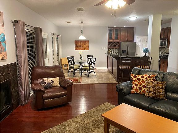 5th image of 1901 Waterford Way