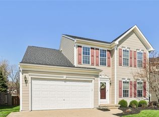 118 Stonepointe Dr, Berea, OH