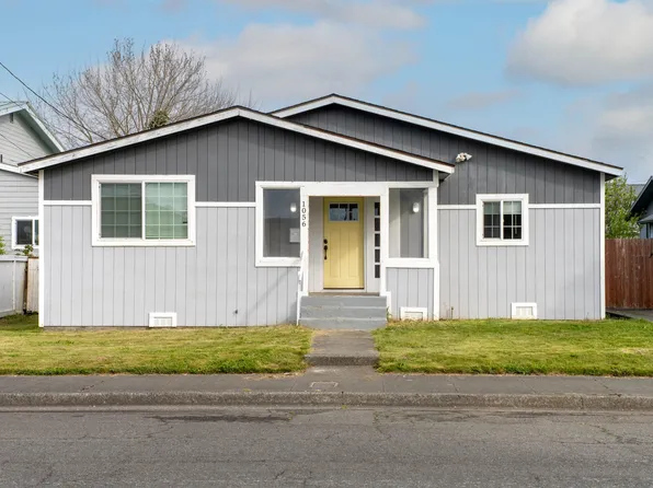 1056 6th St, Crescent City, CA 95531
