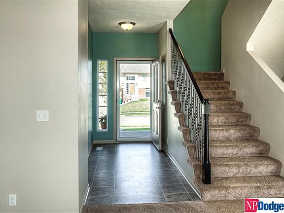 3rd image of 4405 Waterford Ave